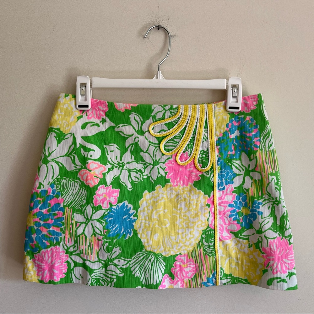 Like New Lilly Pulitzer Skort Size 4